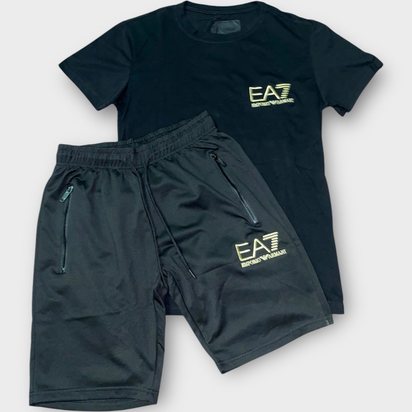 Conjunto Corto EA7