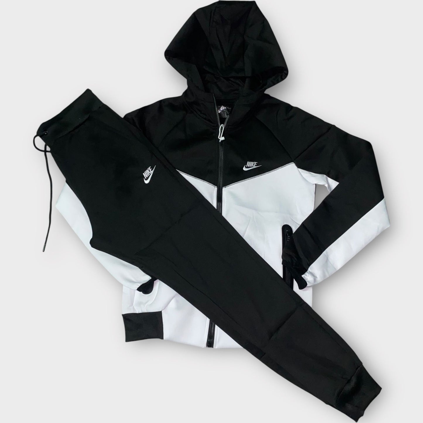 Chandal Nike Tech 26 SÑ