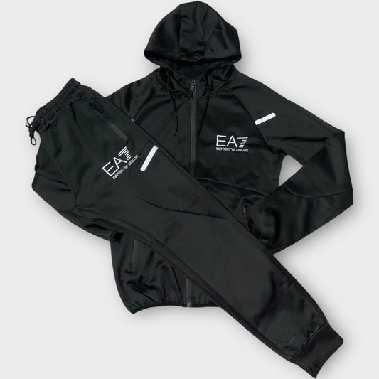 Chandal EA7