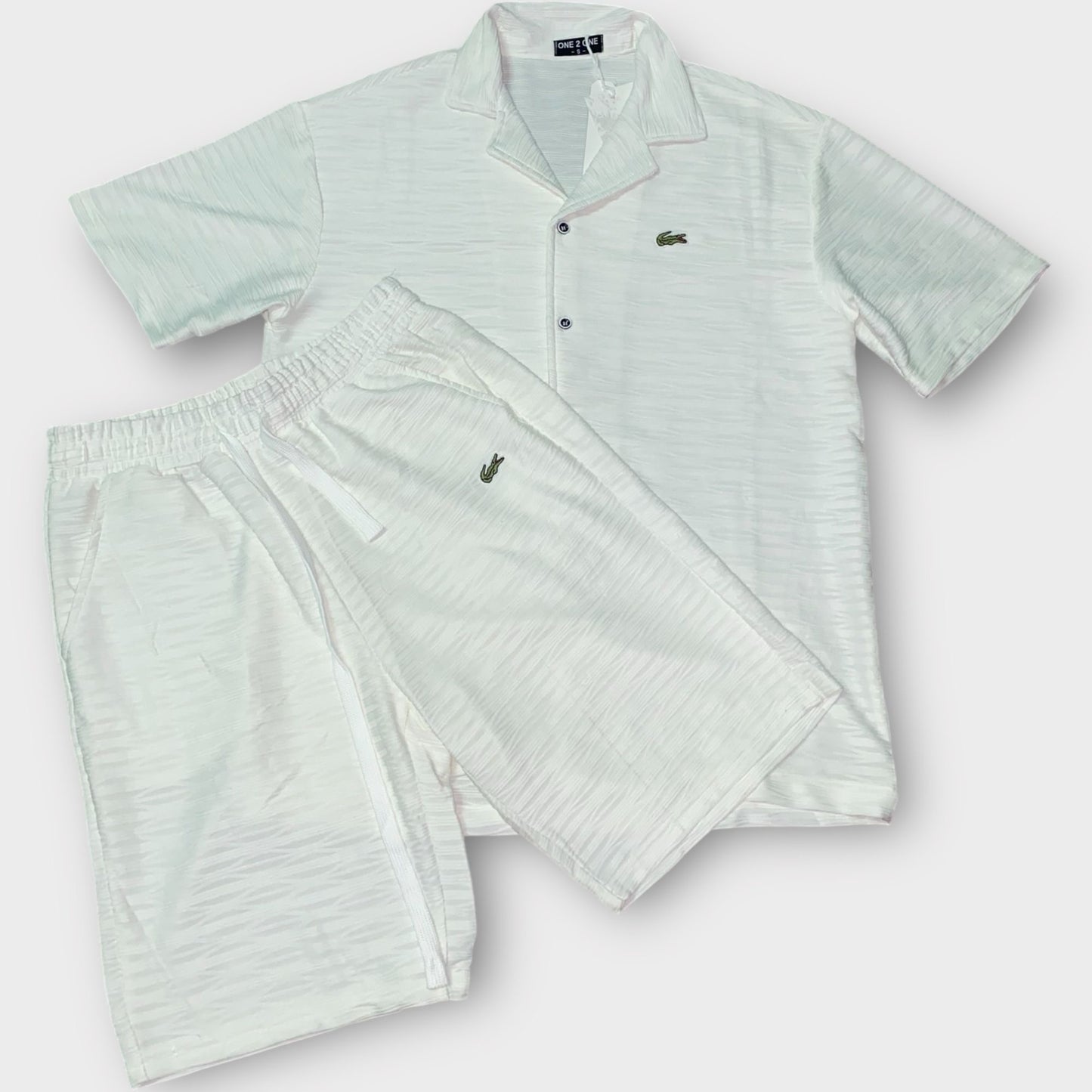 Conjunto Lacoste corto